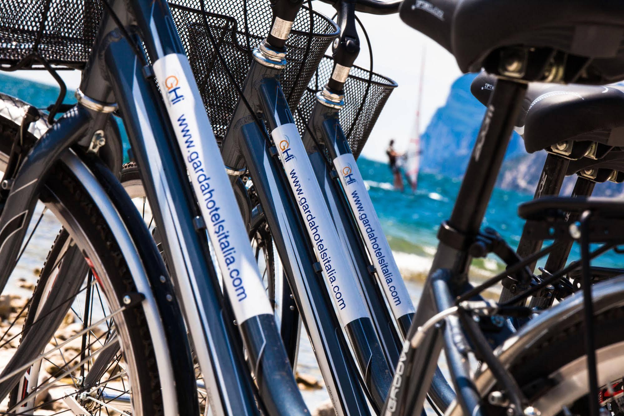 Hotel Lido Blu - Surf & Bike Torbole Sul Garda Extérieur photo