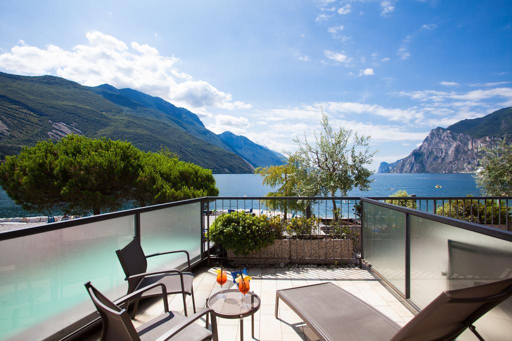 Hotel Lido Blu - Surf & Bike Torbole Sul Garda Extérieur photo