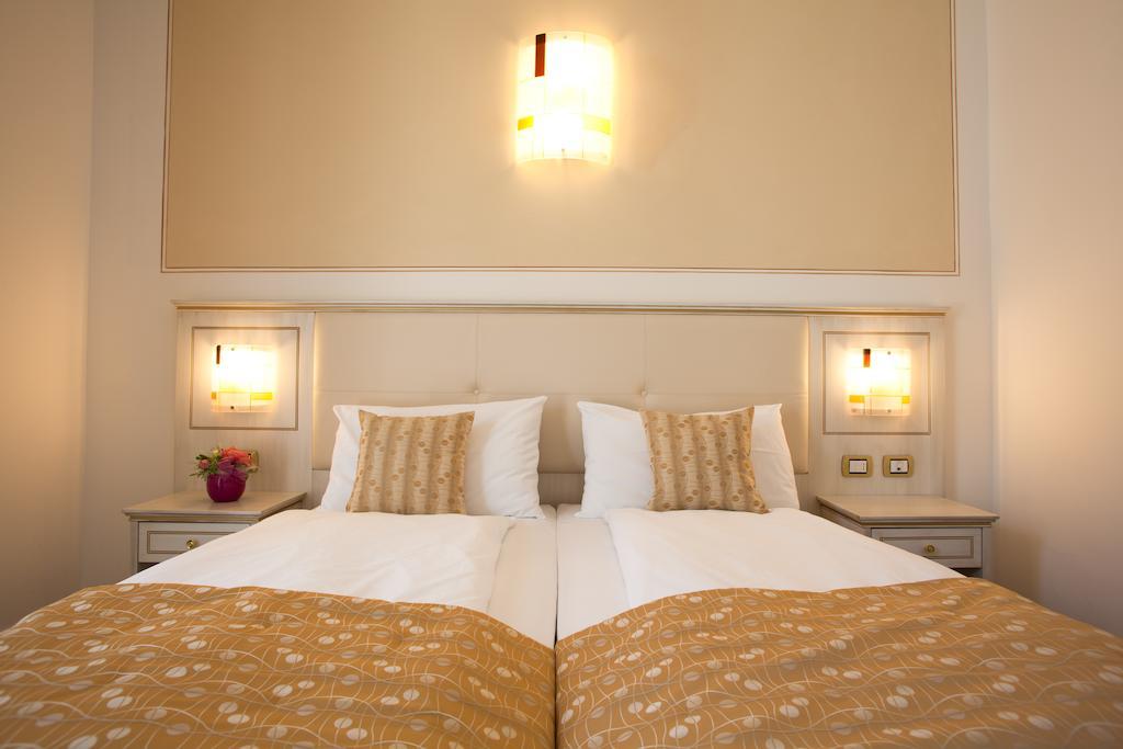 Hotel Lido Blu - Surf & Bike Torbole Sul Garda Extérieur photo
