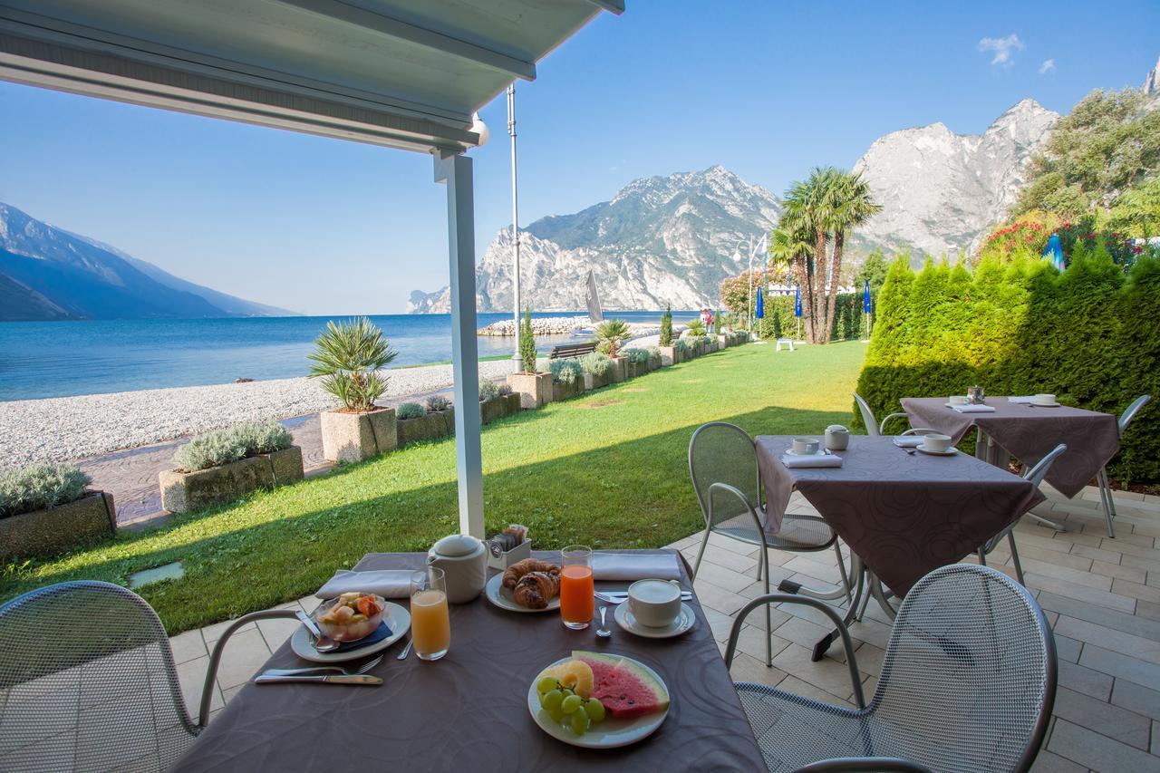 Hotel Lido Blu - Surf & Bike Torbole Sul Garda Extérieur photo