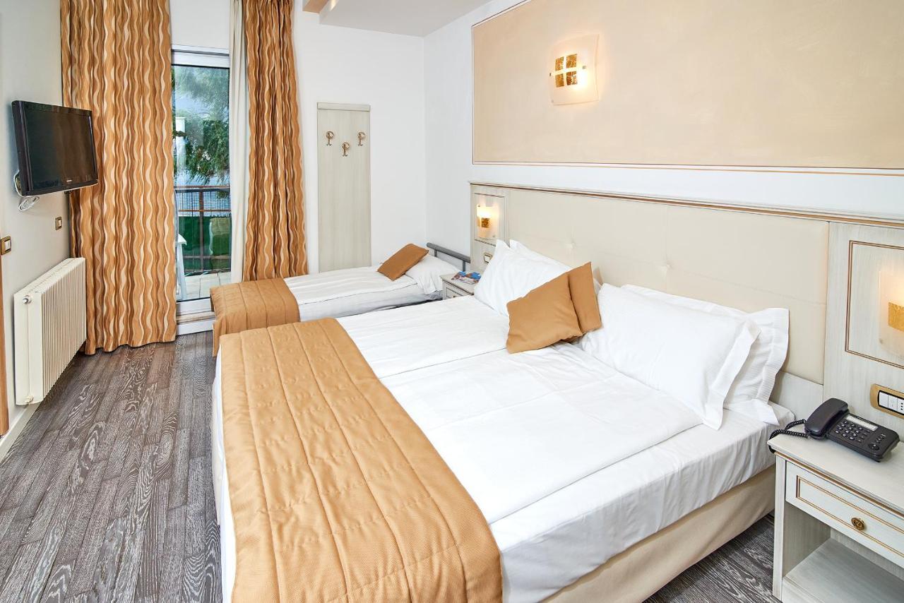 Hotel Lido Blu - Surf & Bike Torbole Sul Garda Extérieur photo
