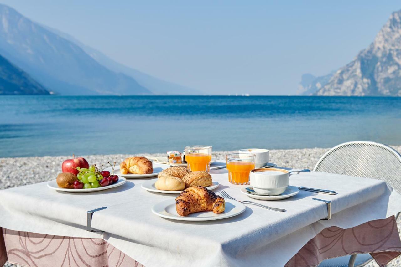Hotel Lido Blu - Surf & Bike Torbole Sul Garda Extérieur photo